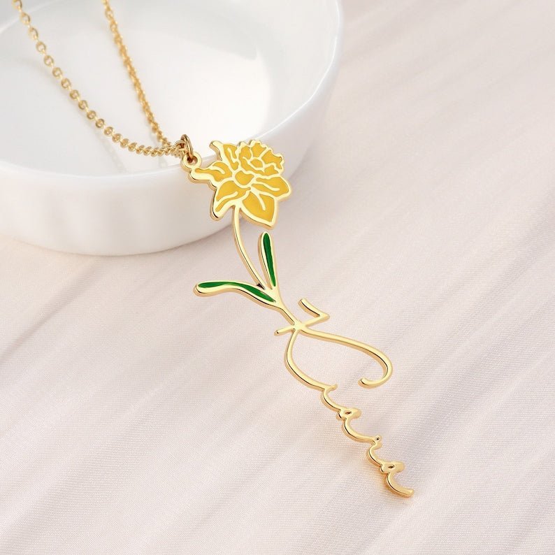 Personalized Birth Name Floral Necklace - Ornaments Co - 18K Gold Plated